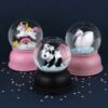 boule à neige et veilleuse cygne
